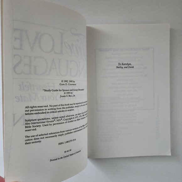 Five Love Languages: The Secret to Love That Lasts by Gary Chapman - Picture 2 of 7